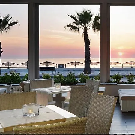 Hotel Serenella 3*