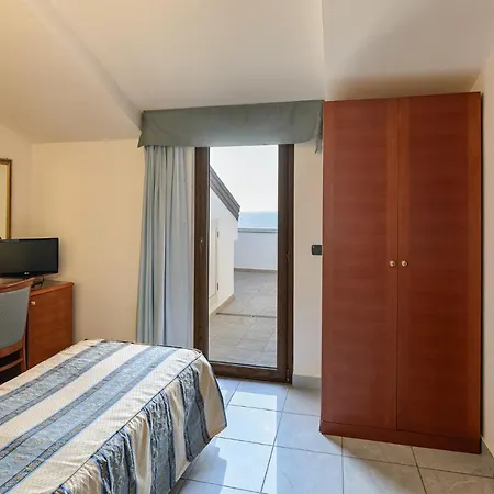 Hotel Serenella