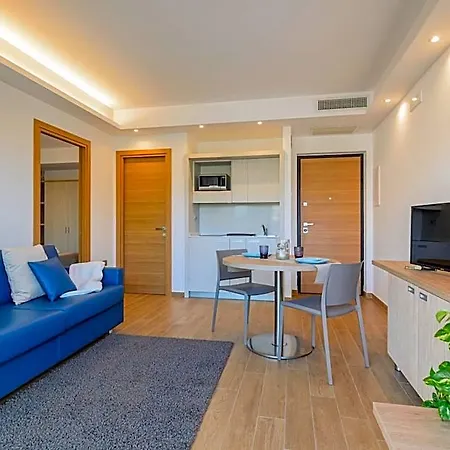 Hotel Serenella 3*
