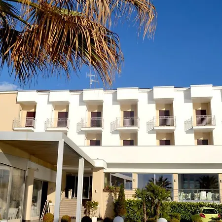 Serenella 3*