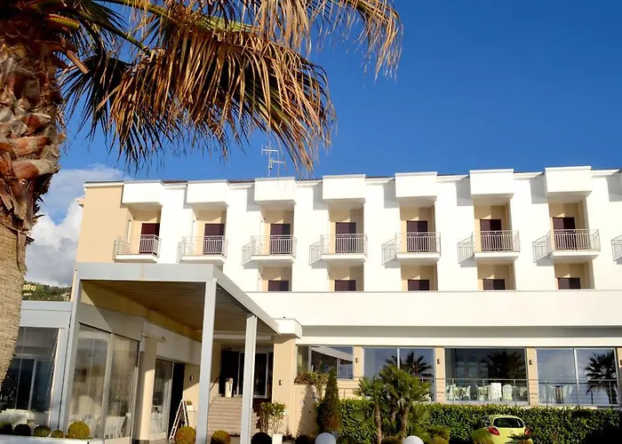 Serenella 3*